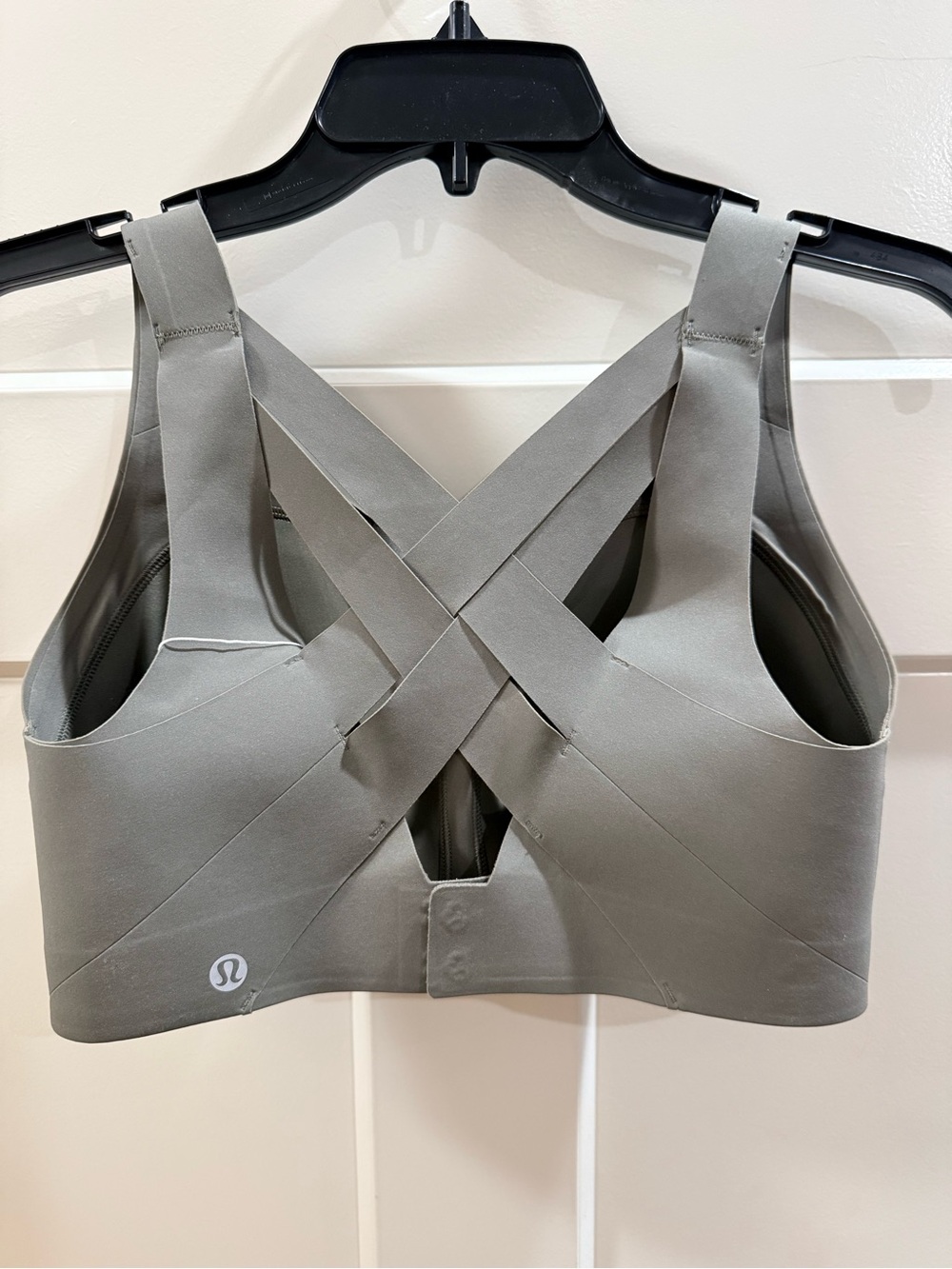 Lululemon Enlite Bra *Weave Seamless Sports Bra- Green/Sage - Picture 2 of 10